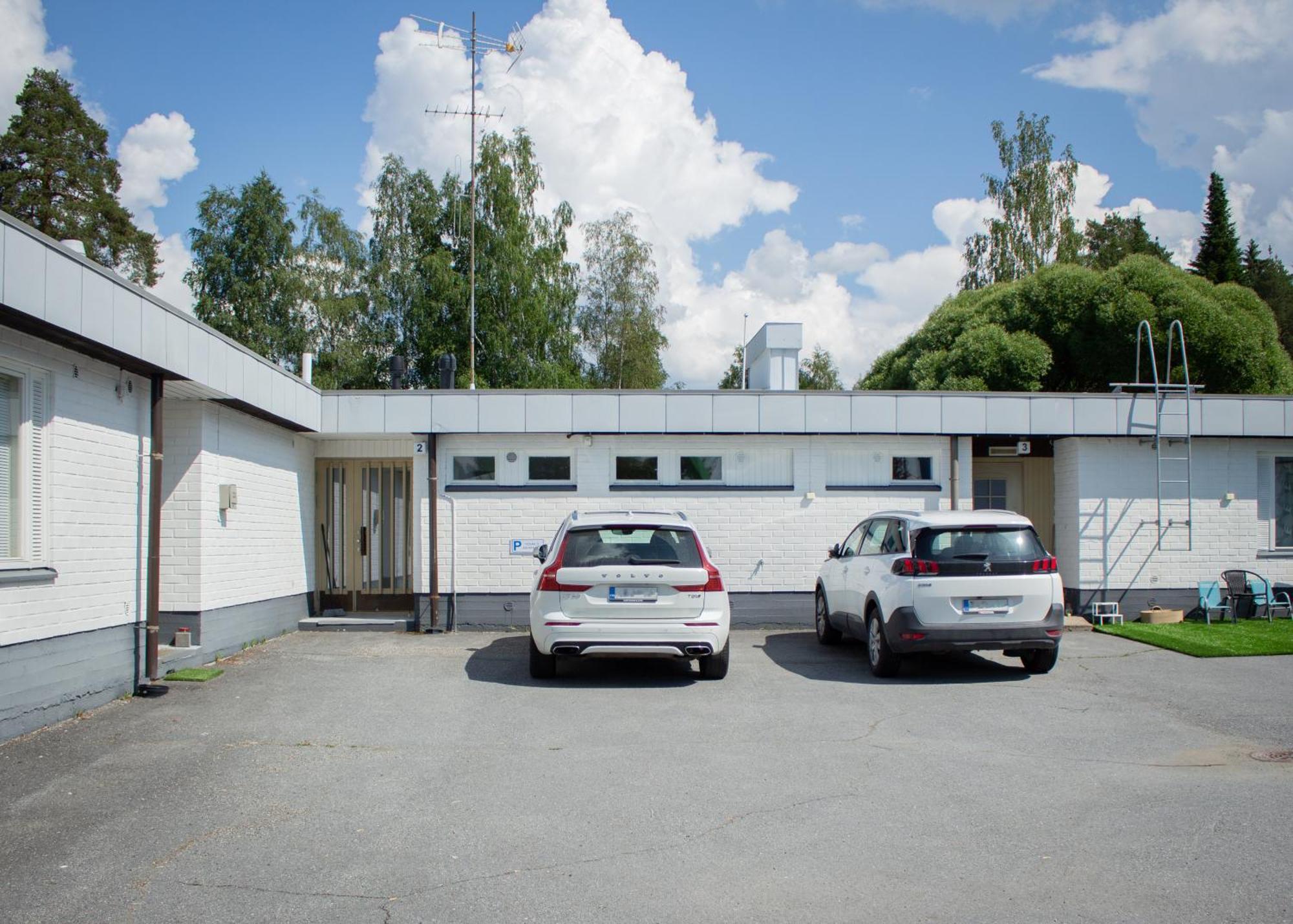 Ferienwohnung Tuurin Yoesaeiloe Exterior foto